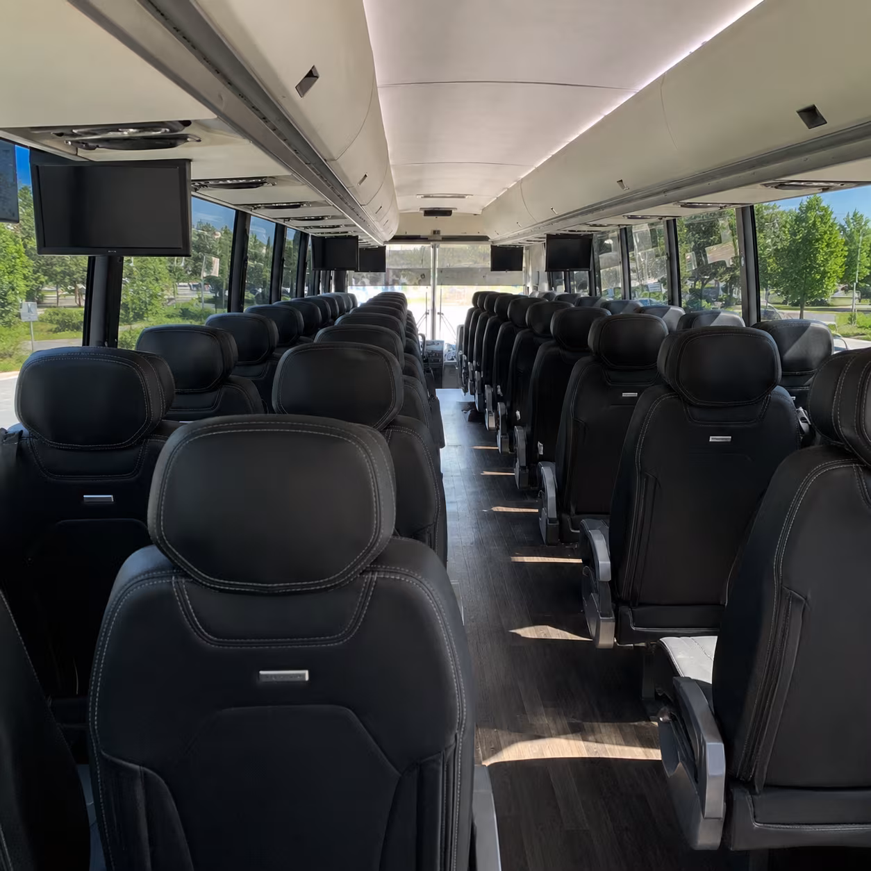 find and book transportation for your next corporate event 4