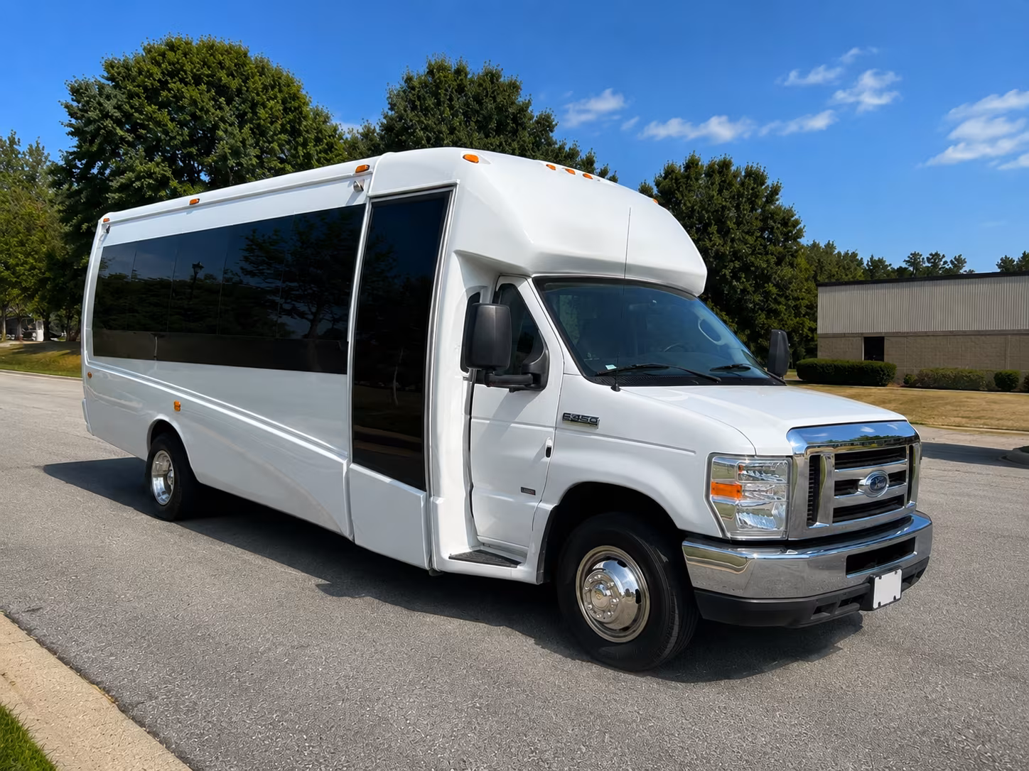 find and book transportation for your next wine tour 3